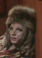 Наташа Михнова