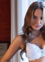 Наташа Савия