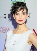 Виолетта Колаковска