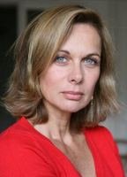 Валери Стро