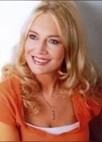 Ивонн Харлоу