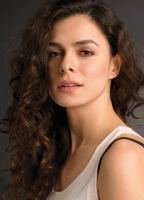 Эзге Эзпиринчи