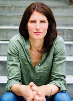 Энджи Булларо