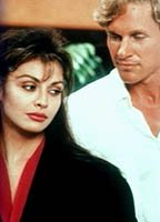 Адриенна Сакс