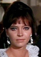 Анна Карина