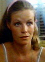 Энни Макинрой