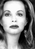 Бриони Фаррелл