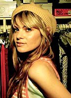 Кейтлин Кросби