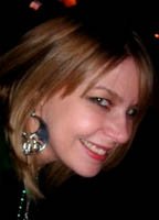 Холли Илин Сари