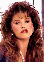 Джулия Партон