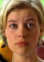 Люси Акхерст