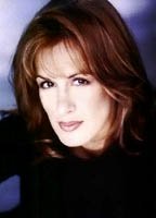 Николь Джиан