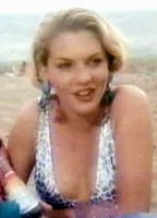 Николь Поузи