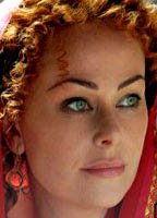 Полли Уокер