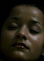 Сара Свеншон