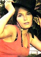 Тина Рассел