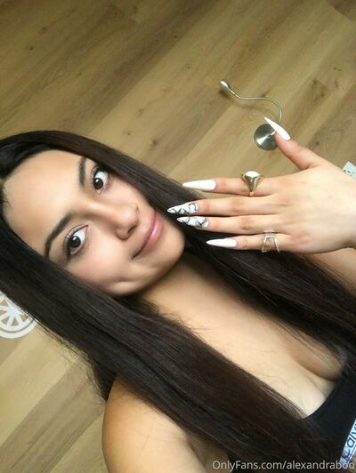 Alexandraboo