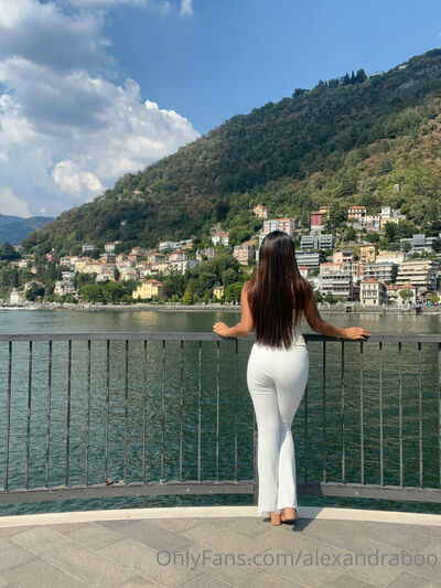 Alexandraboo