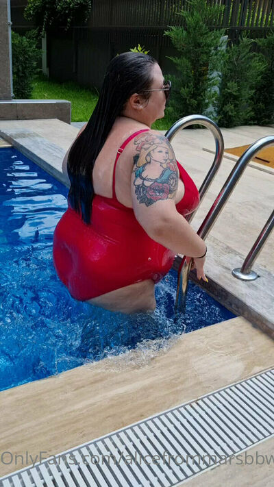 Alicefrommarsbbw
