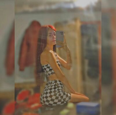 Alymaria18