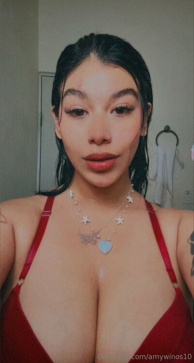 Amywinos10
