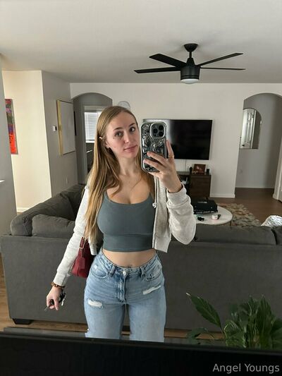 Angelyoungsxxx
