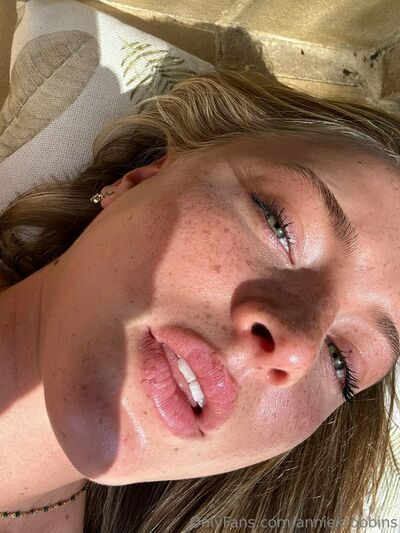 Anniekrobbins