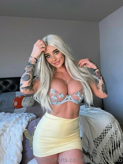 Ashleywolfxo