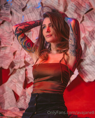 Avajane8