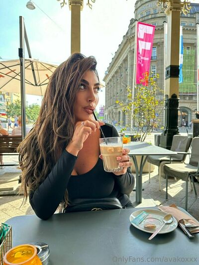 Avakoxxx