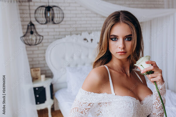 Avrildollx