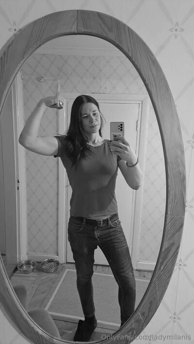 Axewieldingmilena