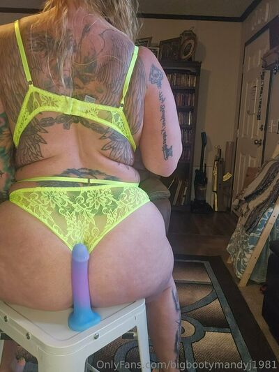 Bigbootymandyj1981