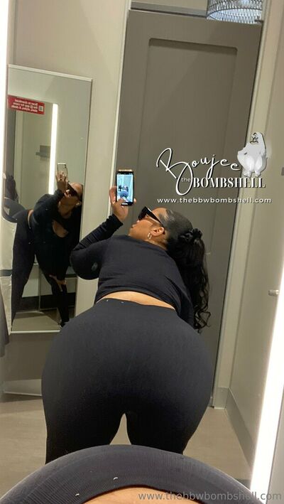 Boujeebombshell