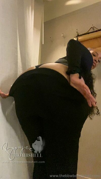 Boujeebombshell