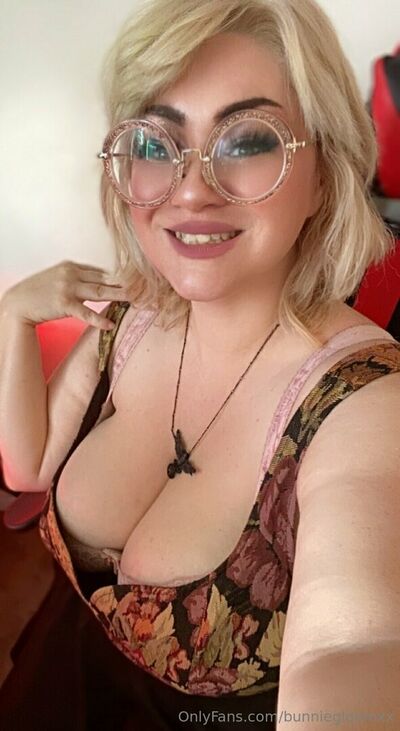 Bunniegloomxx