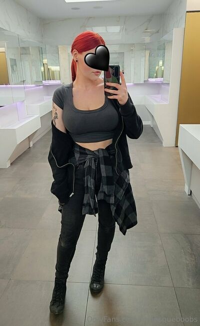 Burlesqueboobs