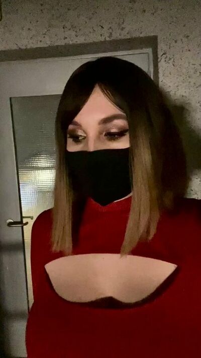 Bustyfox1