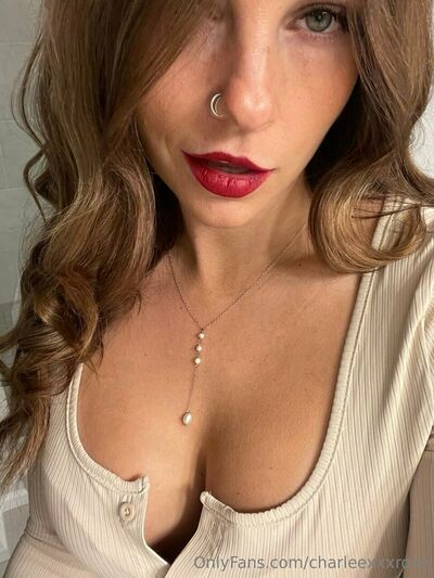 Charleexxxrose