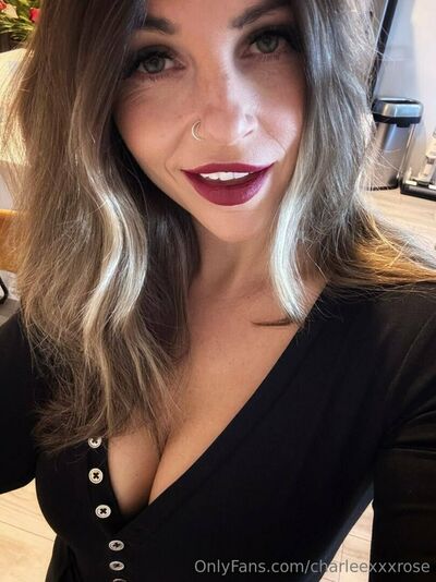 Charleexxxrose