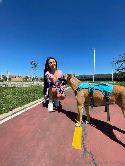 Charlotte19y