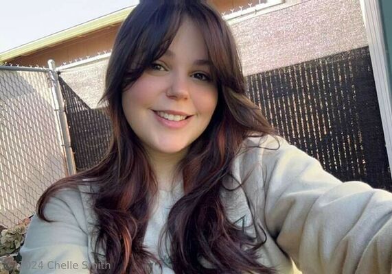 Chelle-smith