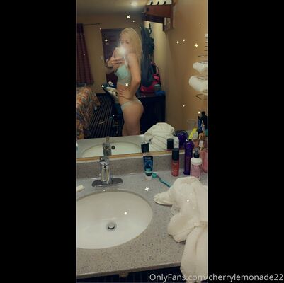 Cherrylemonade22