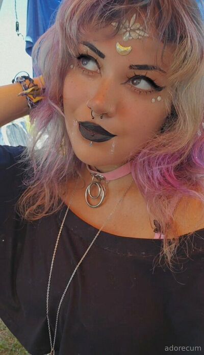 Cosplayadore