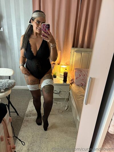 Curvyandiloveit