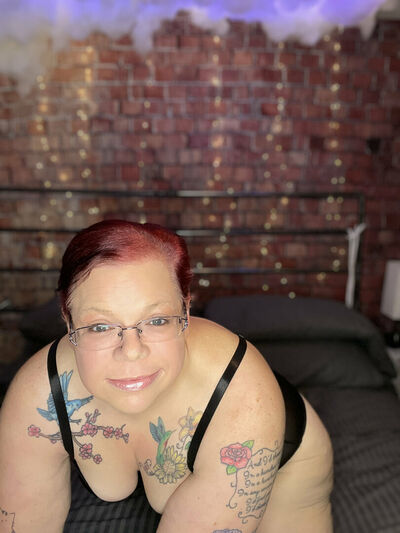 Curvyheathersneakpeek