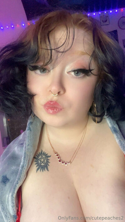 Cutepeaches2