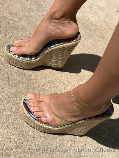Dafootgoddess1