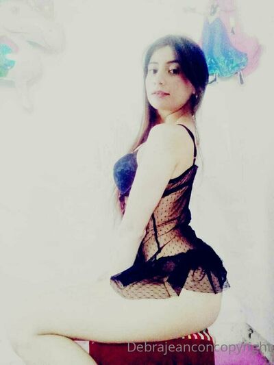 Debrajean15
