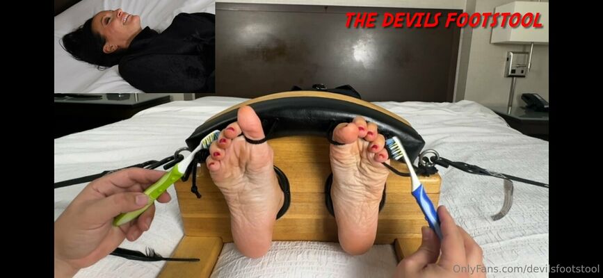 Devilsfootstool